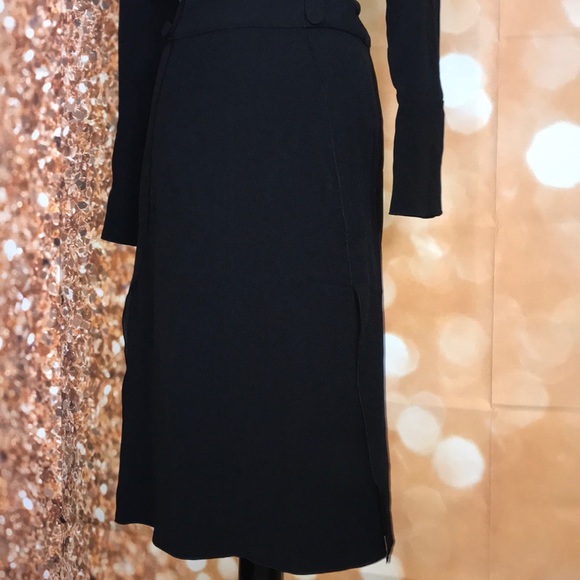 Lewit button detailed matte crepe midi - Picture 3 of 5